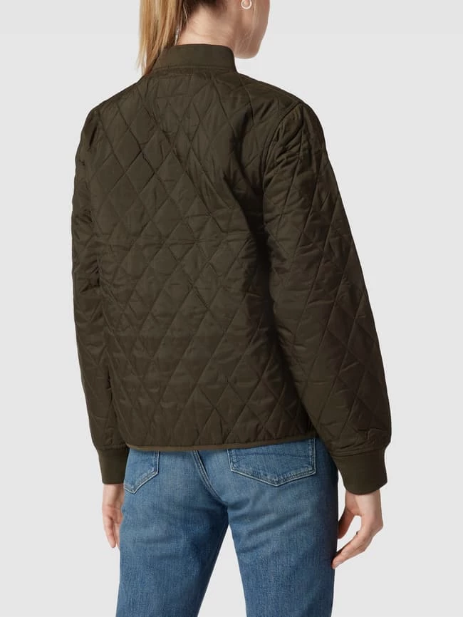 Carhartt Work In Progress Bomberjacke In Stepp-Optik Modell 'FARROW' - Olivgrün 7 Carhartt Work In Progress Bomberjacke In Stepp-Optik Modell 'FARROW' - Olivgrün – Bild 5