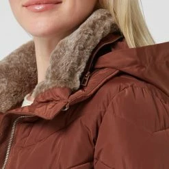 Tom Tailor Steppjacke Mit Herausnehmbarer Kapuze - Mittelbraun -WELLENSTEYN Shop ah34ml2c9924siig992kokpm9p43ei2h9taj4chi6d9jaii28sql0daj6h6kkdq49db3ikqd7513gj9o68o30p9hc4qj4ohhcphm8c9kcoo3cob36kqj6c9i70sjcdpic5j3gp8