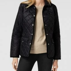 Polo Ralph Lauren Steppjacke Mit Logo-Stitching - Schwarz 10 Polo Ralph Lauren Steppjacke Mit Logo-Stitching - Schwarz -WELLENSTEYN Shop ah8jad2g9kpkod2iap93ai1g84p5cki8716l8d9map2lal1l8t33ala19cql4gab654jcj1j74ojehi964o66pb26hj3ec1jcdj3aohkcpgm4ob165im2cb2cco3idj2clh68d8